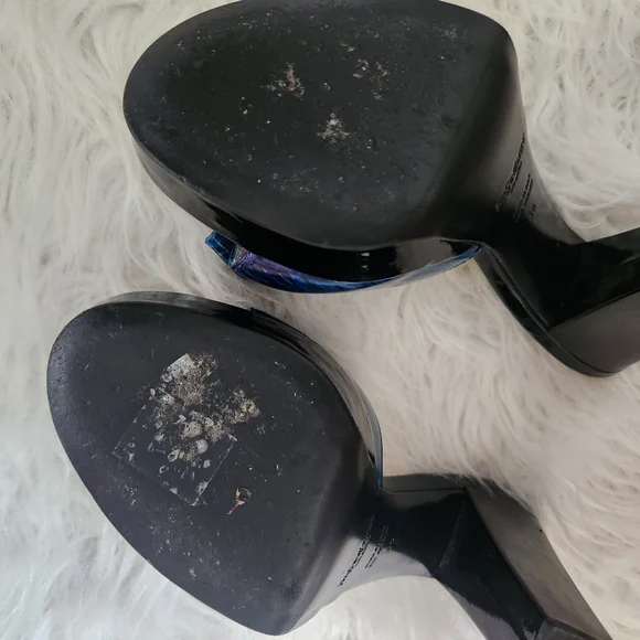 YSL Blue Bow Heels - Picture 5 of 9